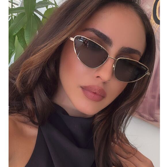 CNEW Gucci GG1879S Gold Grey Cat Eye Sunglasses - Picture 1 of 7